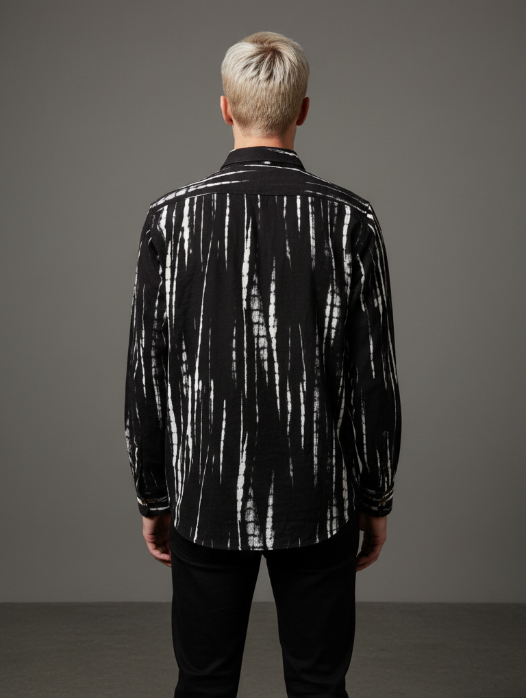 बोल्ड एंड बेसिक्स नाइट सिग्नल स्ट्राइप शर्ट