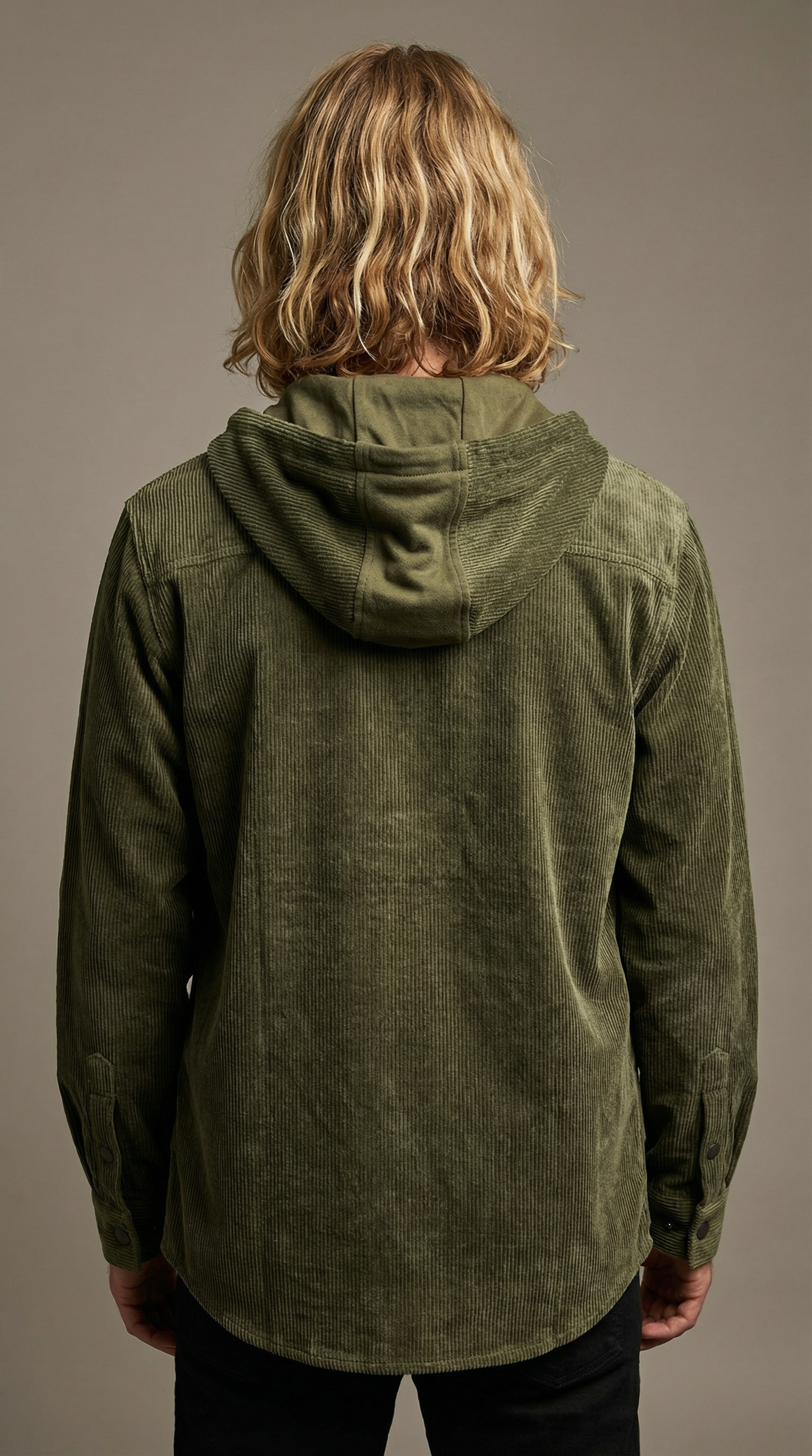 बोल्ड एंड बेसिक्स ऑलिव कॉर्डुरॉय यूटिलिटी हुडी